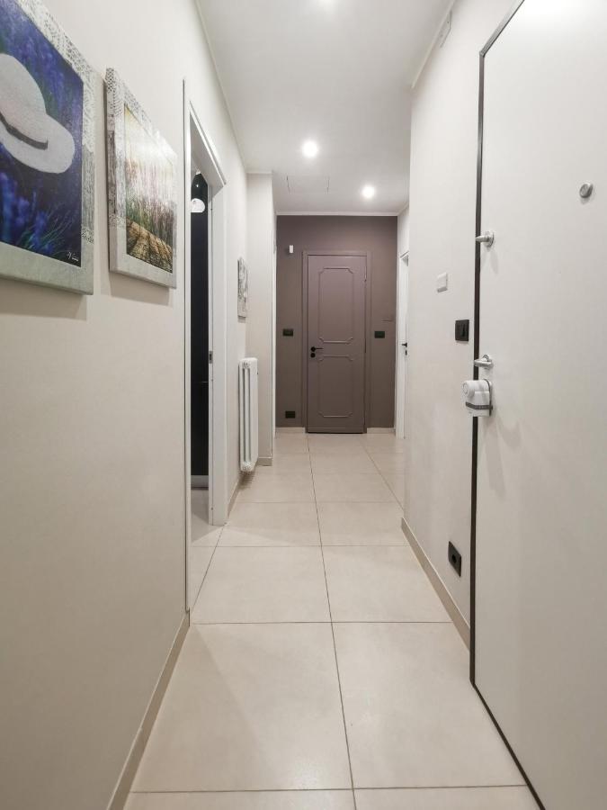 The Piedmont Gate Apartment Collegno Luaran gambar