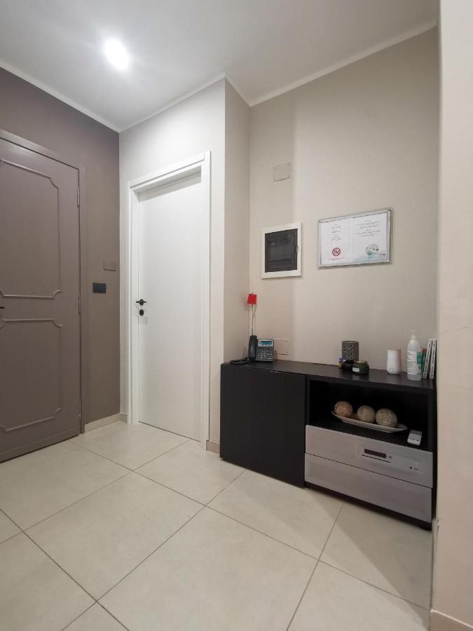 The Piedmont Gate Apartment Collegno Luaran gambar